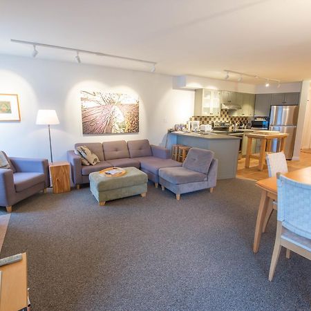 Luxury 2Br Oceanfront Condo By Onlybc 201 Tofino Exterior photo
