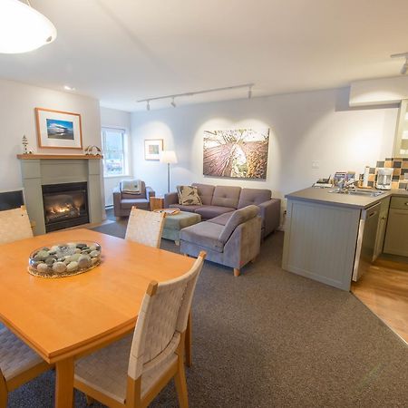 Luxury 2Br Oceanfront Condo By Onlybc 201 Tofino Exterior photo
